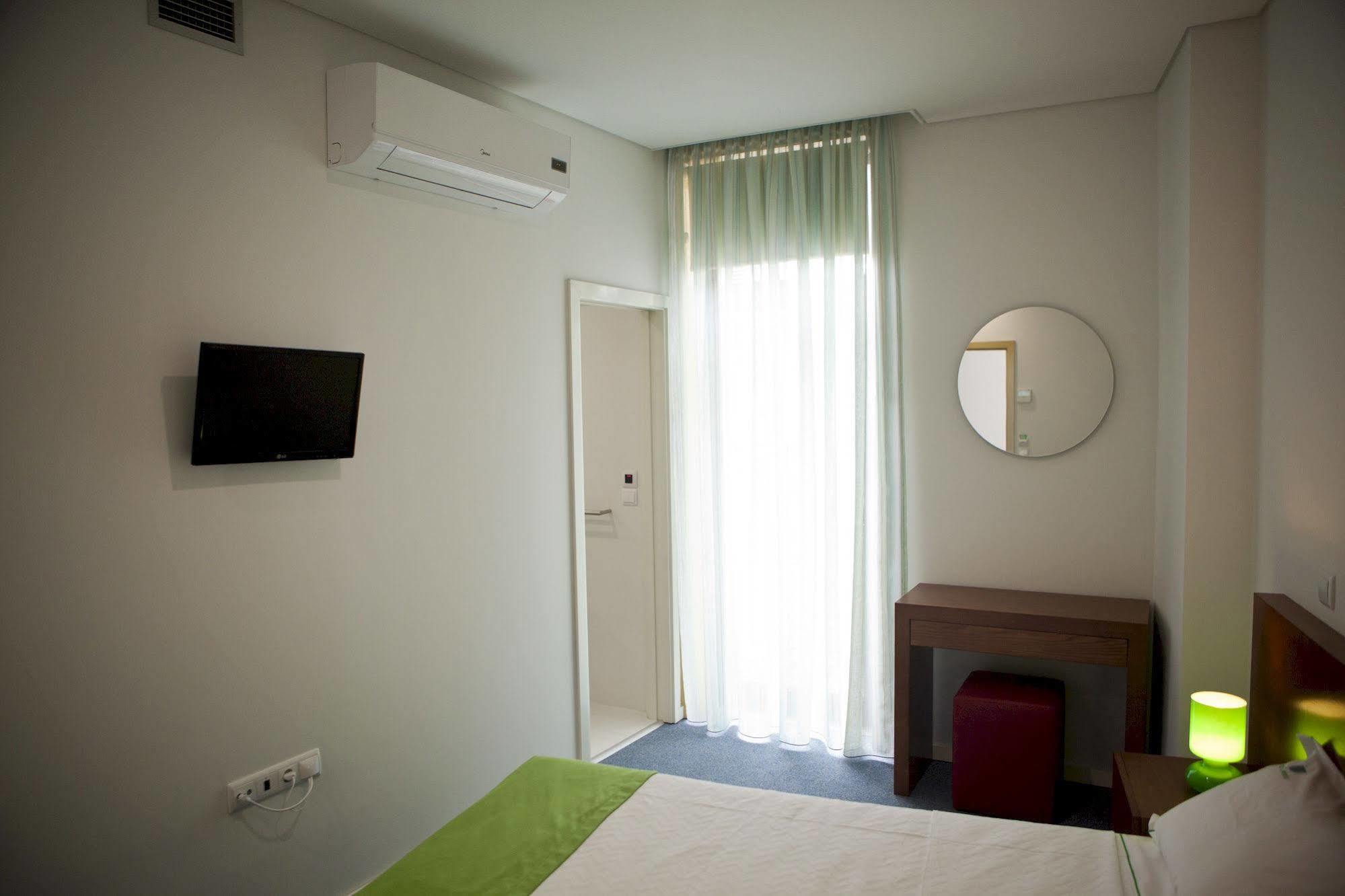 Hotel Comercio Резенде Экстерьер фото